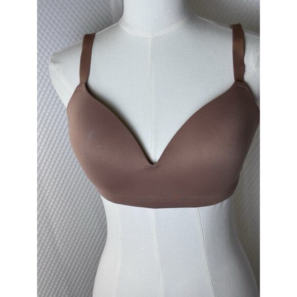 Soma Enbliss Wireless Bra Smooth Adjustable Nude Tan Comfortable Size 36D - Picture 2 of 5